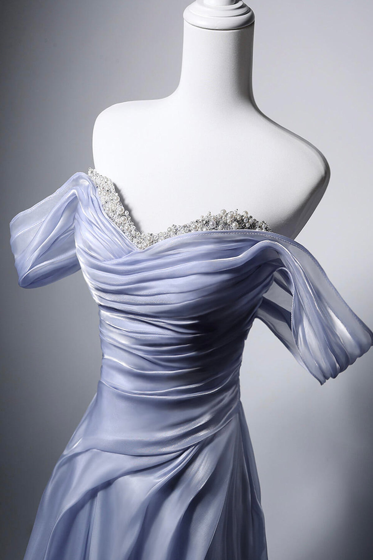 Luxury Dusty Blue Off-the-Shoulder Evening Dress for Formal Events