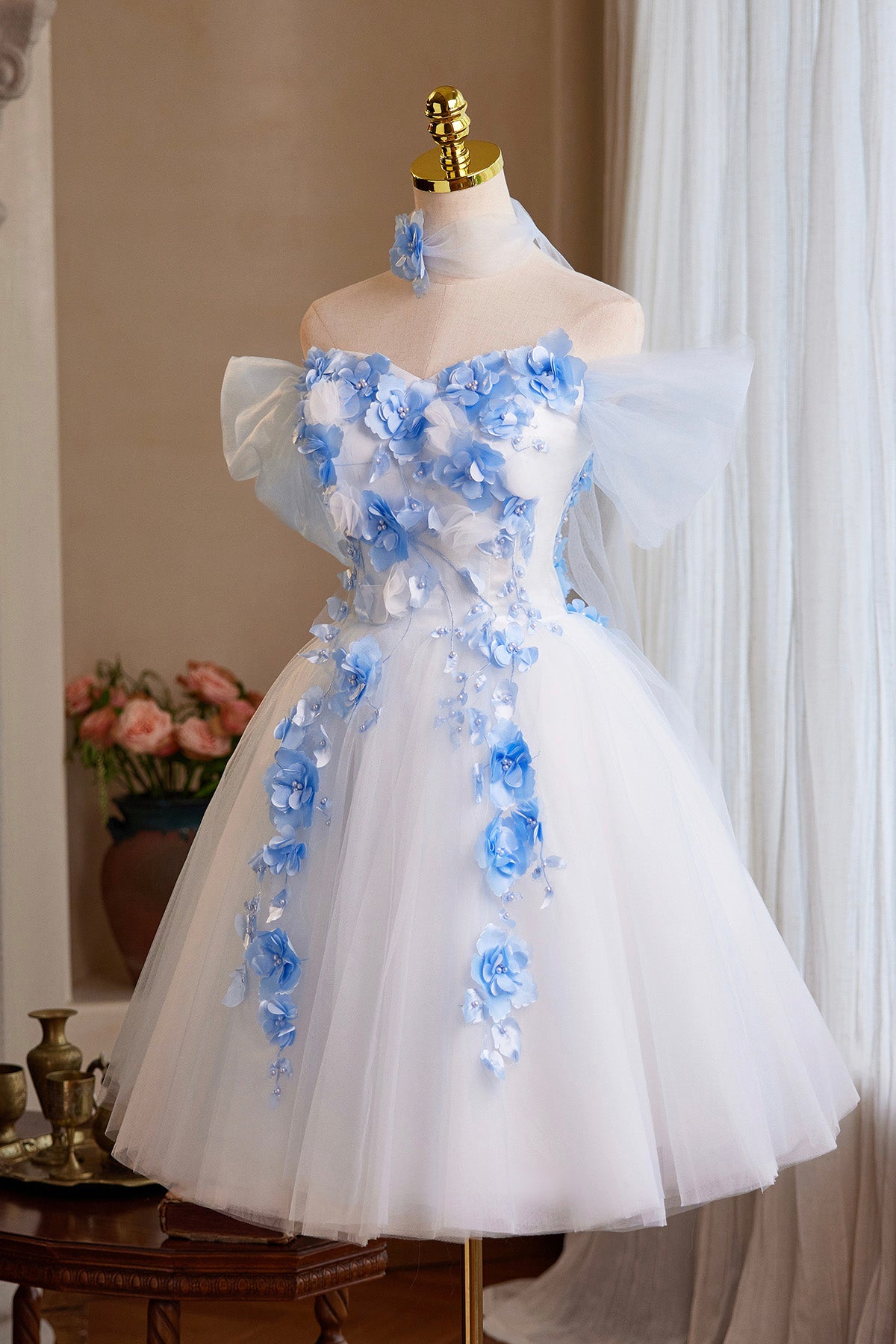 White Tulle and Blue Flowers Short Prom Dress, Cute A-Line Homecoming Party Dress