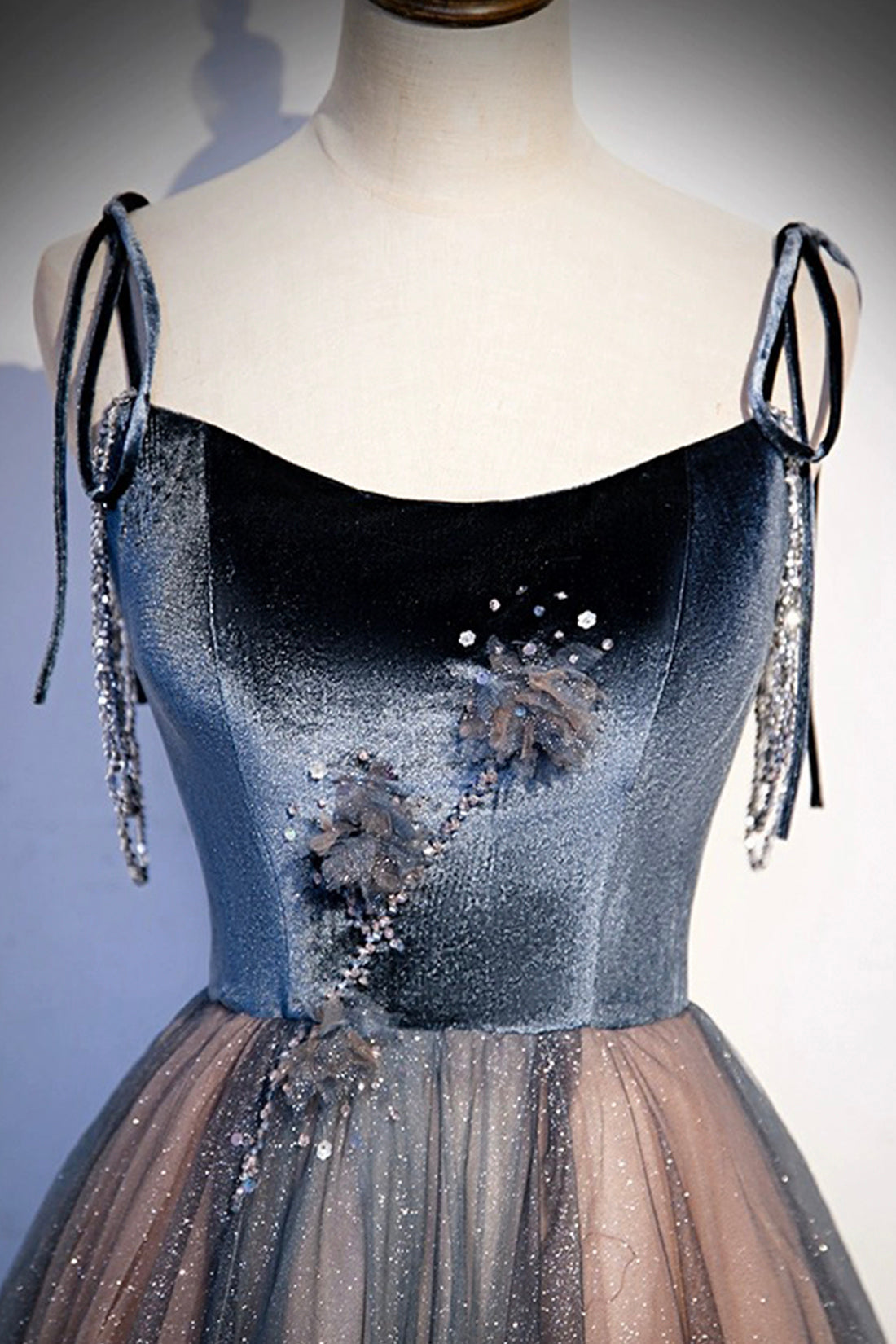 Blue Tulle Spaghetti Strap Long Prom Dress, A-Line Lace-Up Evening Dress