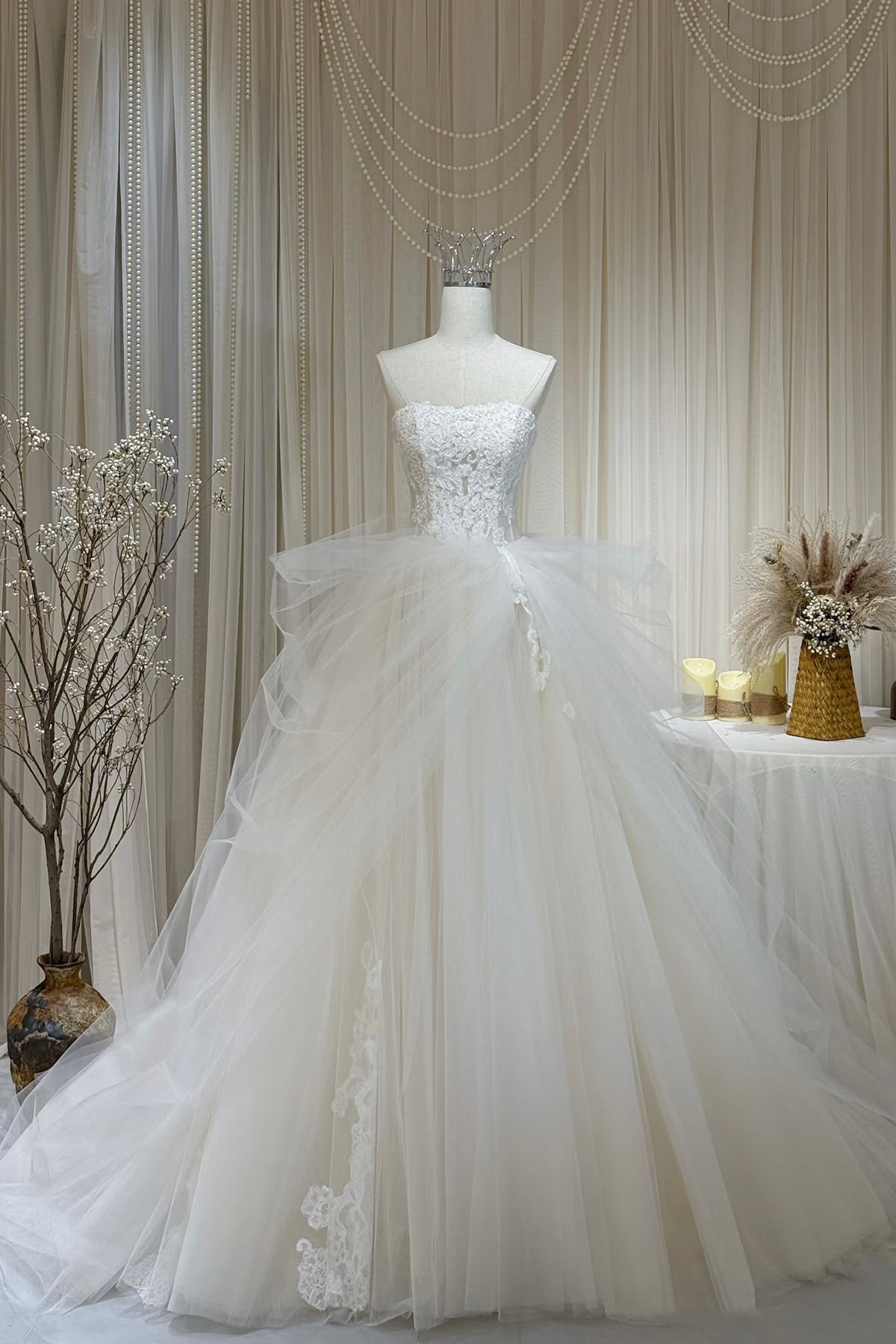Ivory Tulle Sweetheart Neckline Ball Gown, A-Line Lace Formal Dress