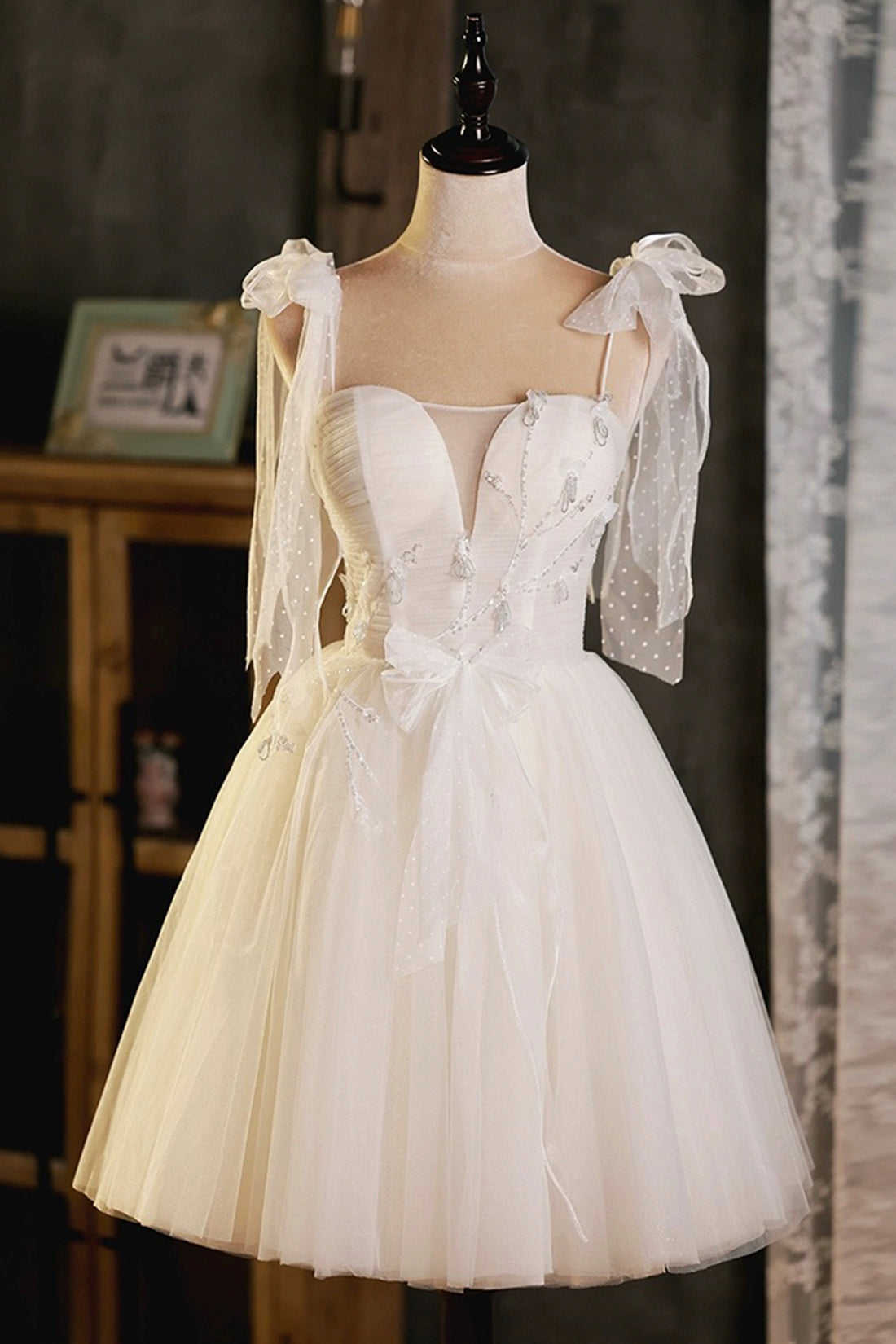 Light Champagne Spaghetti Strap Short Prom Dress, Cute A-Line Tulle Evening Party Dress