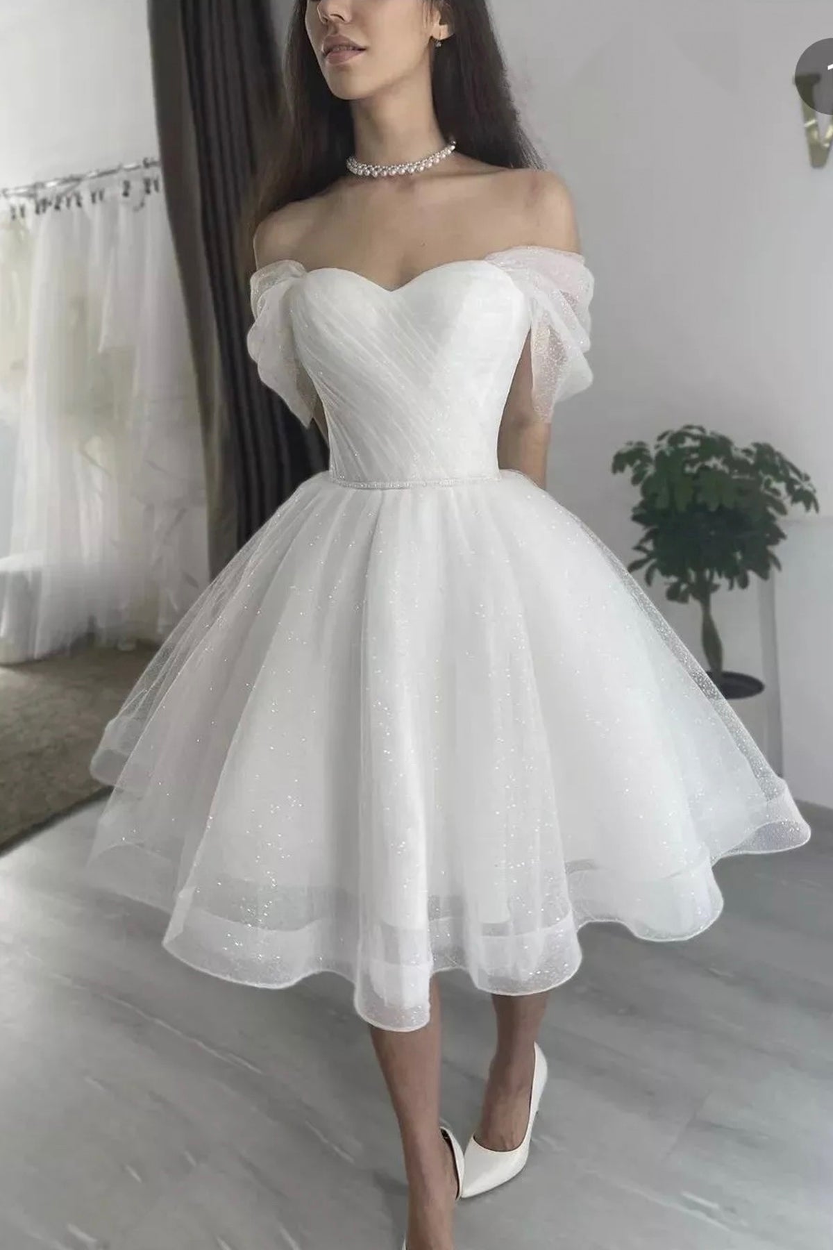 White Tulle Short A-Line Prom Dress, Lovely Off the Shoulder Party Dre