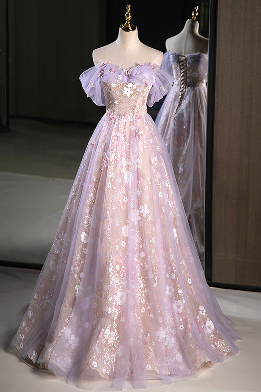 lovely elegant dress Designer Evening Dresses
