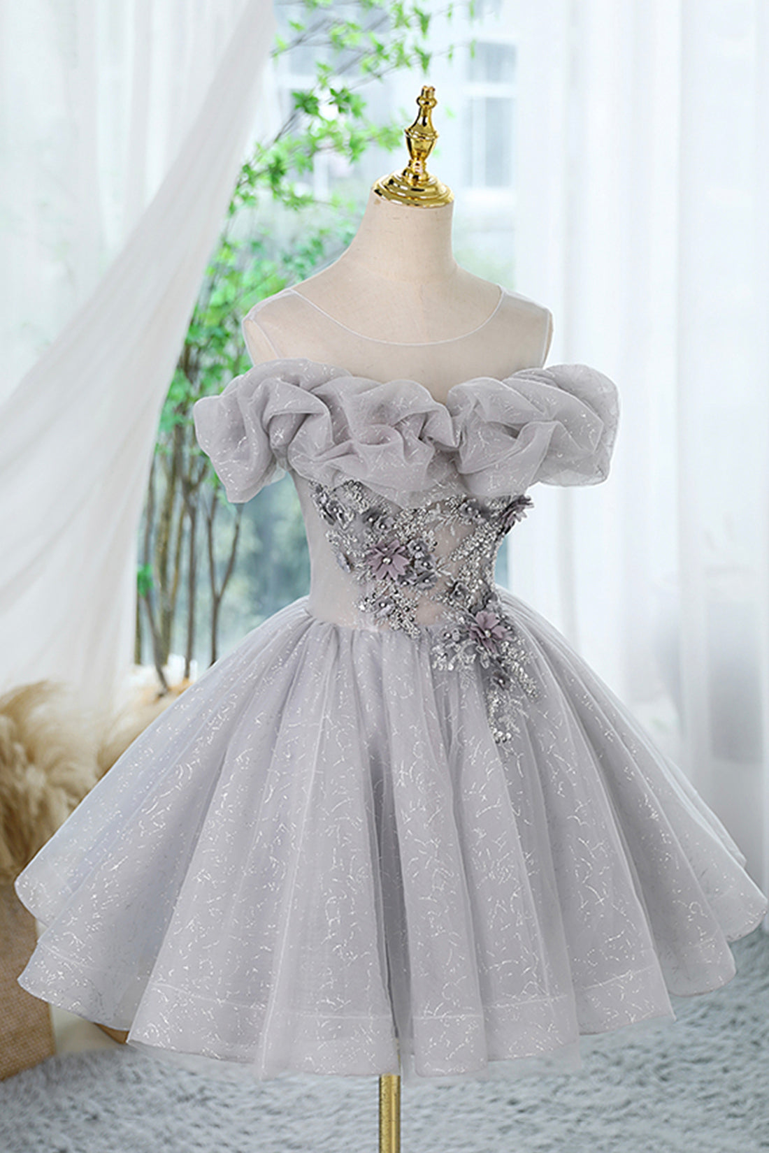 Gray Scoop Neckline Tulle Sequins Short Prom Dress, A-Line Off the Shoulder Evening Party Dress