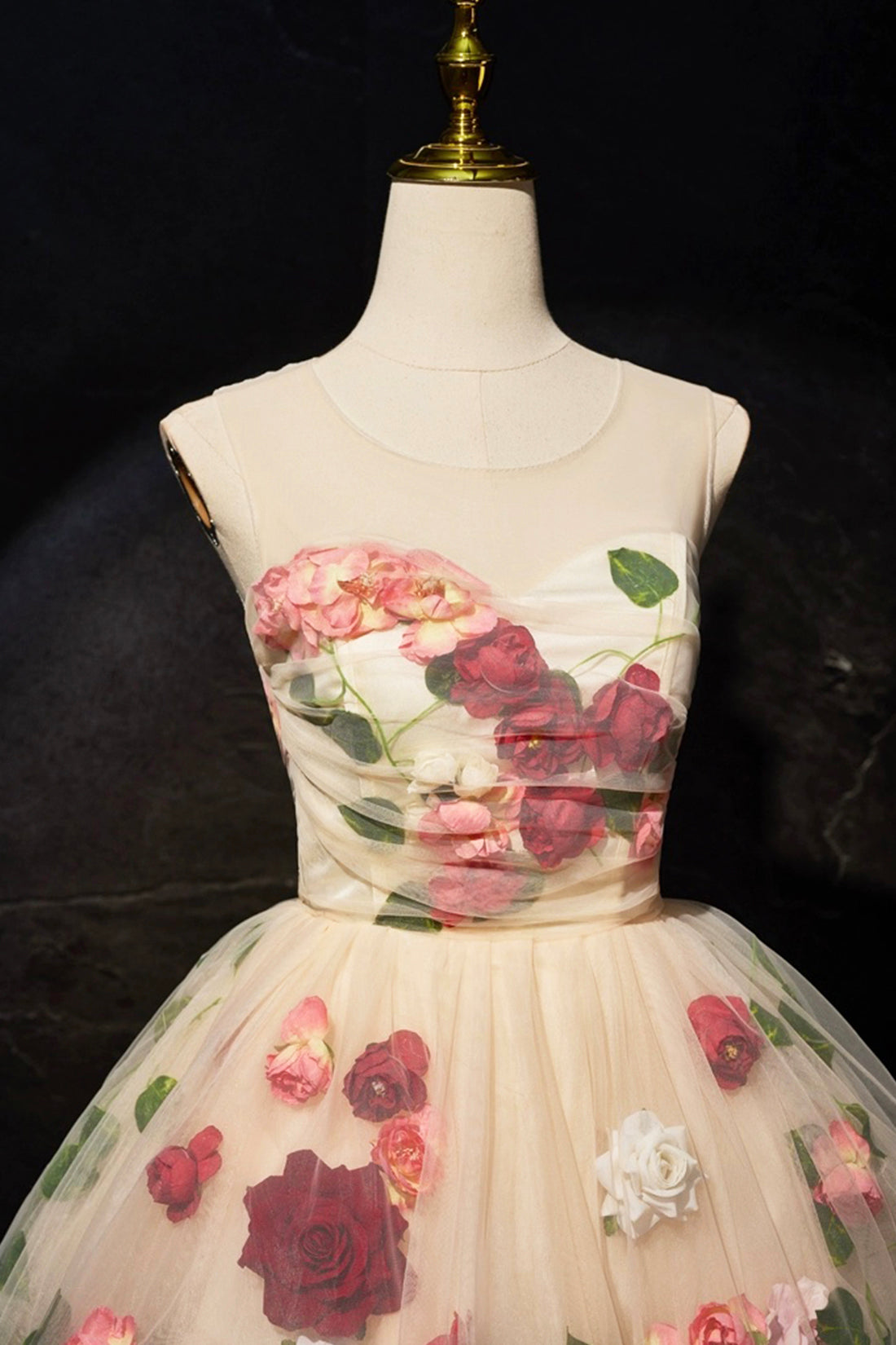 Cute Scoop Neck Short Prom Dress with Flowers, Champagne A-Line Party Dress