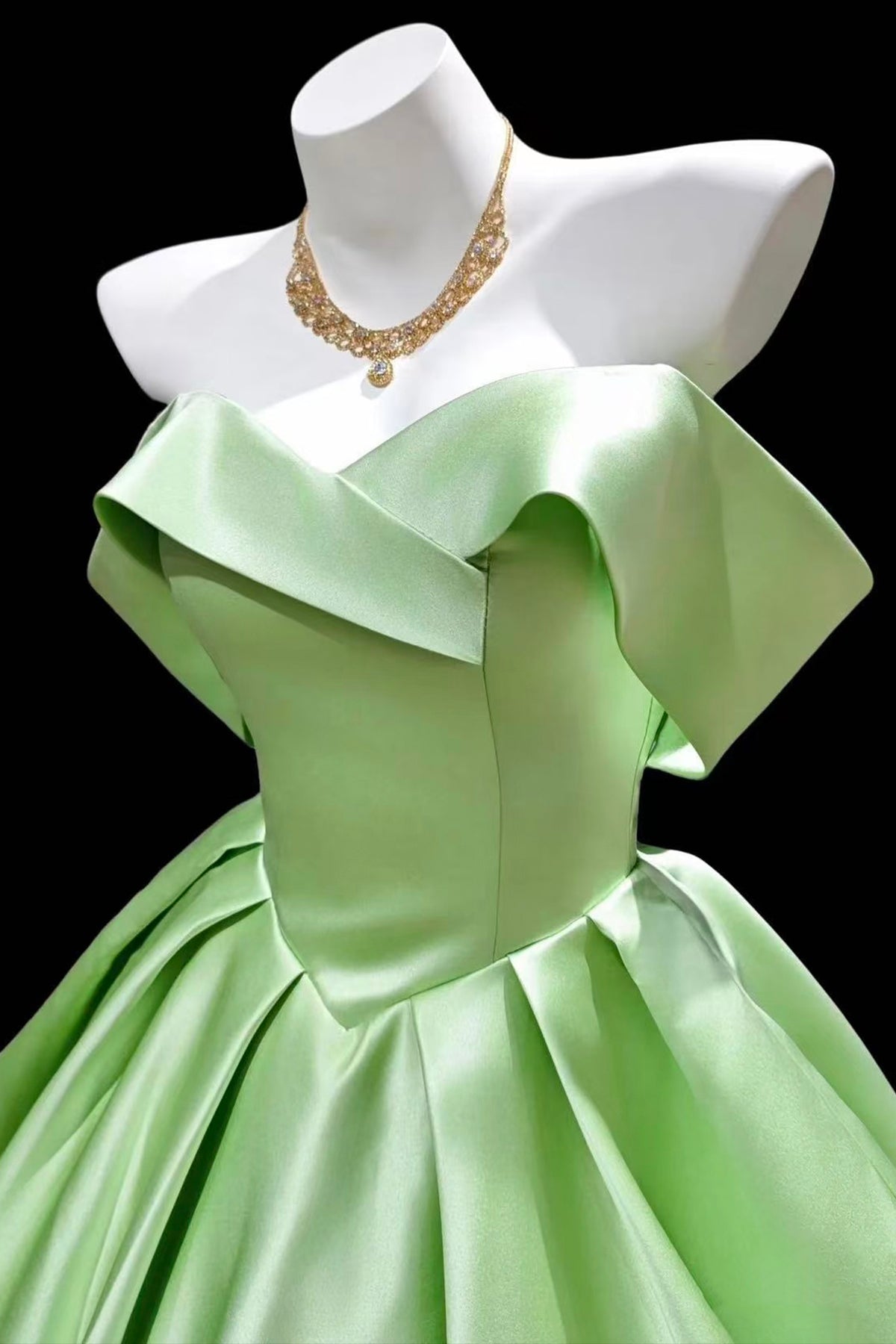 Green Off-the-Shoulder Satin Party Dress, Lovely A-Line Homecoming Dress