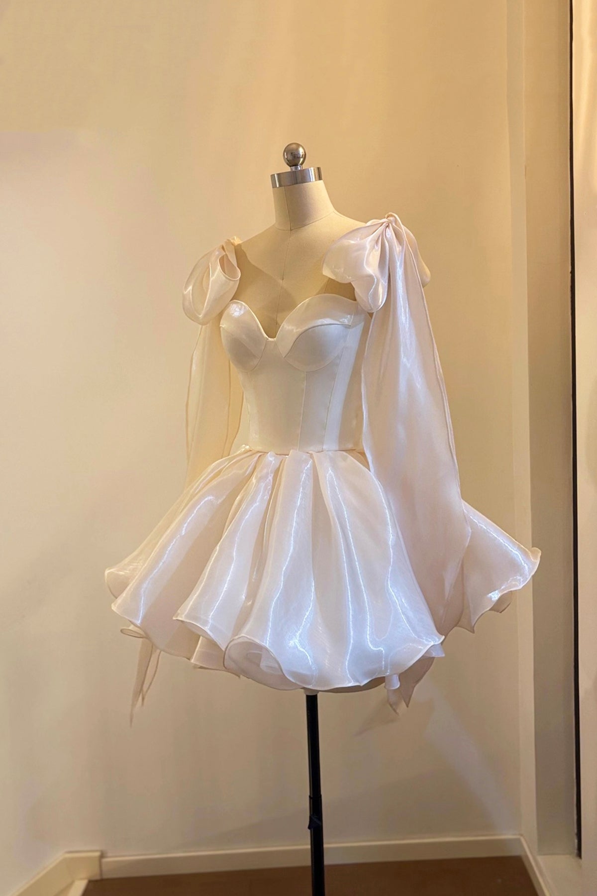 White Sweetheart Neck Tulle Short/Mini Party Dress, Lovely A-Line Evening Dress