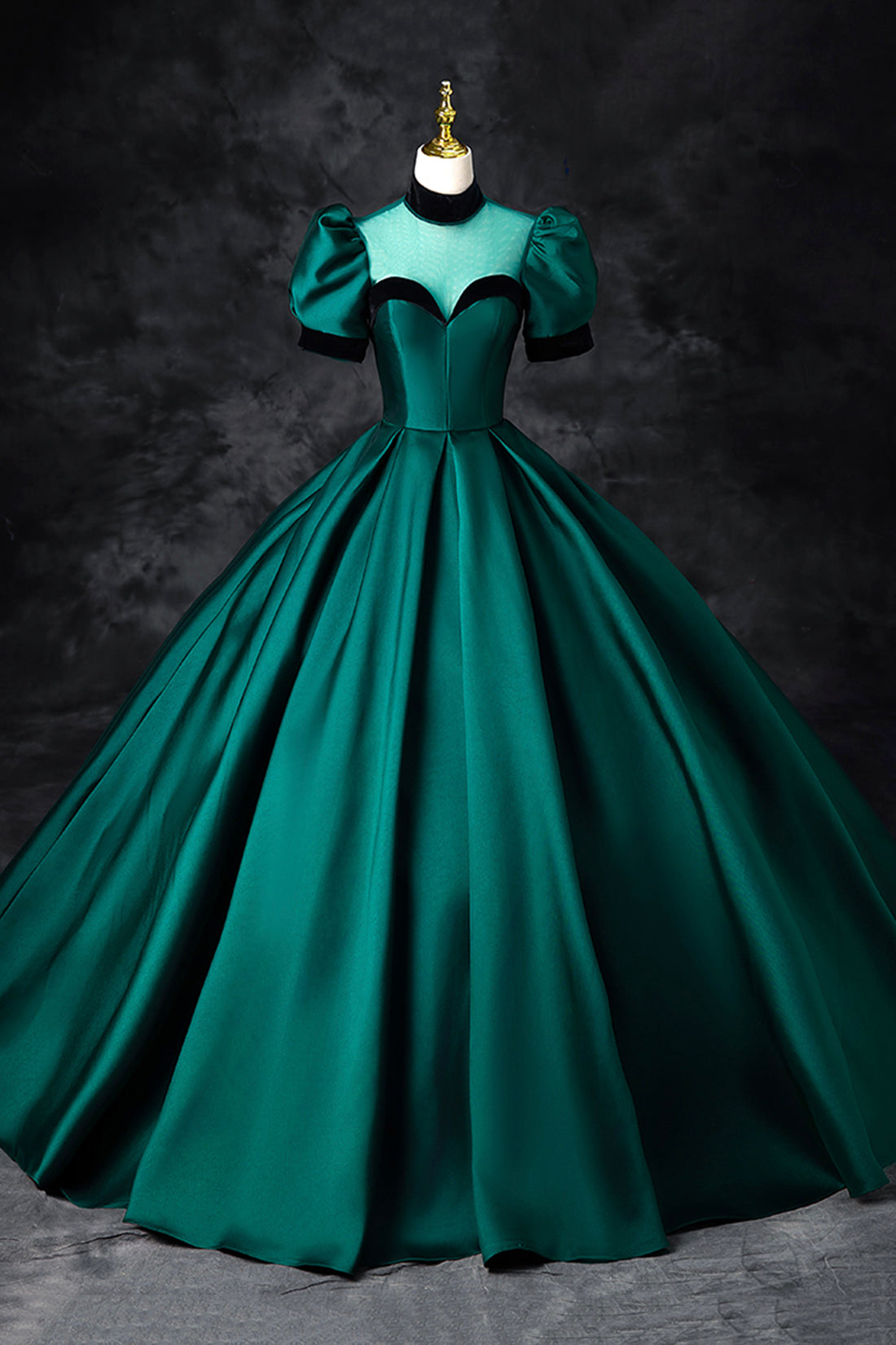 Green Satin Long Prom Dress, Elegant A-Line Short Sleeve Formal Evenin