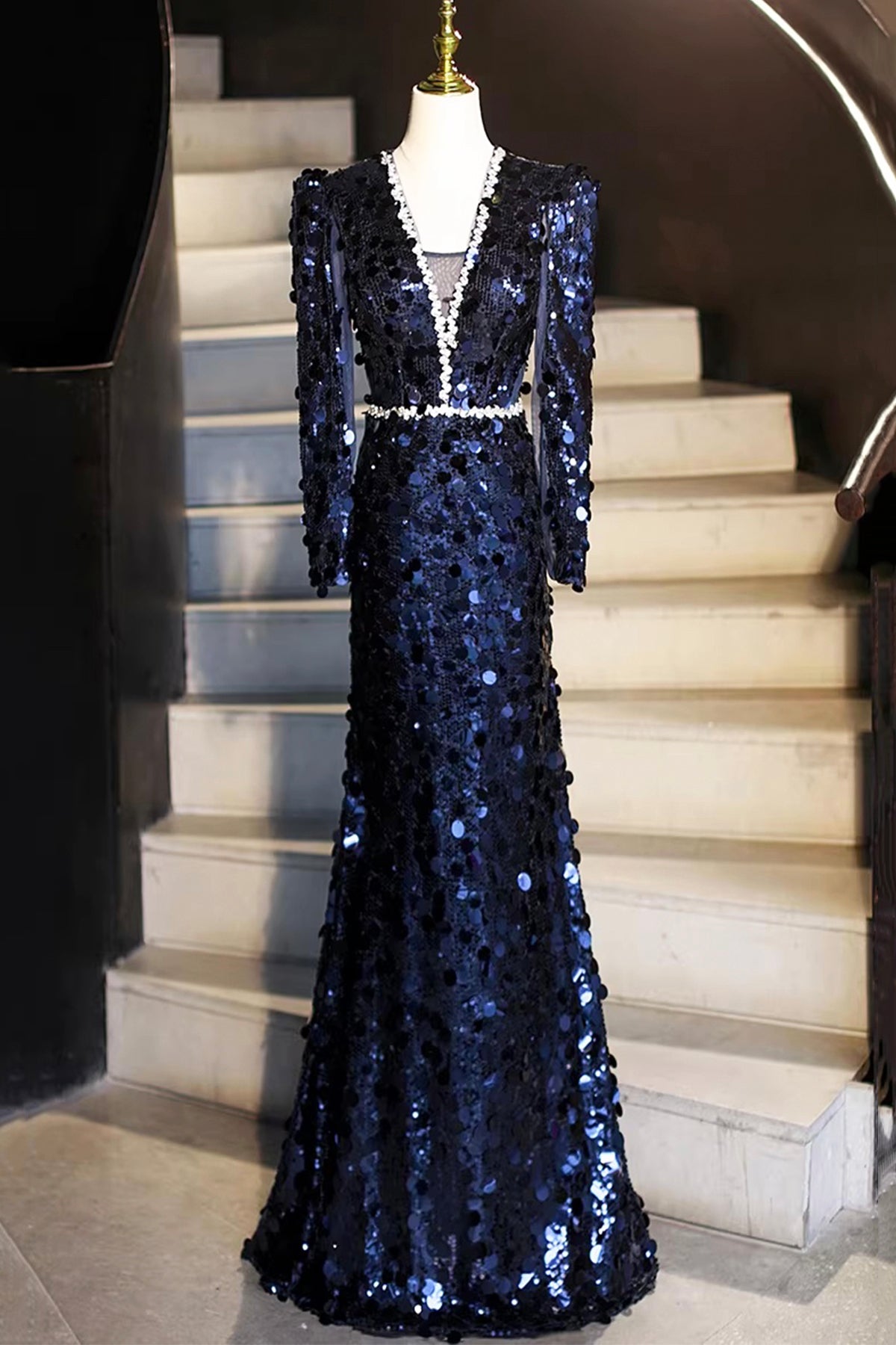 Elegant Long Sleeve V Neck Navy Sequin Mermaid Prom Gown
