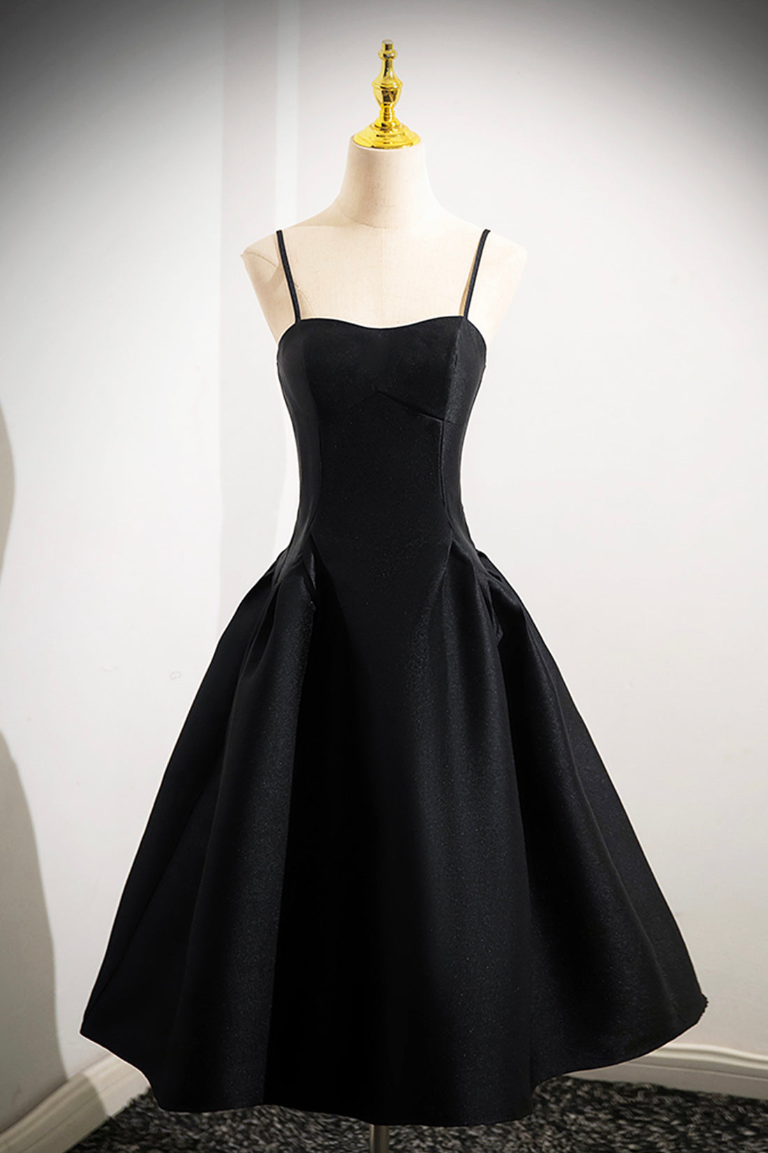 white christmas dresses Black Spaghetti Strap Satin Short Prom Dress, Simple A-Line Homecoming white christmas dresses Black Spaghetti Strap Satin Short Prom Dress, Simple A-Line Homecoming