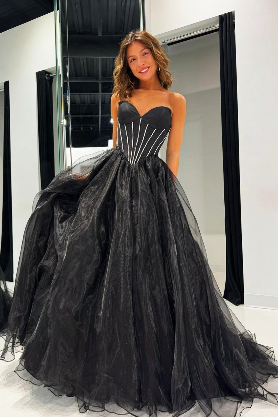 A Line Black Tulle Long Prom Dress, Beautiful Strapless Formal Evening A Line Black Tulle Long Prom Dress, Beautiful Strapless Formal Evening
