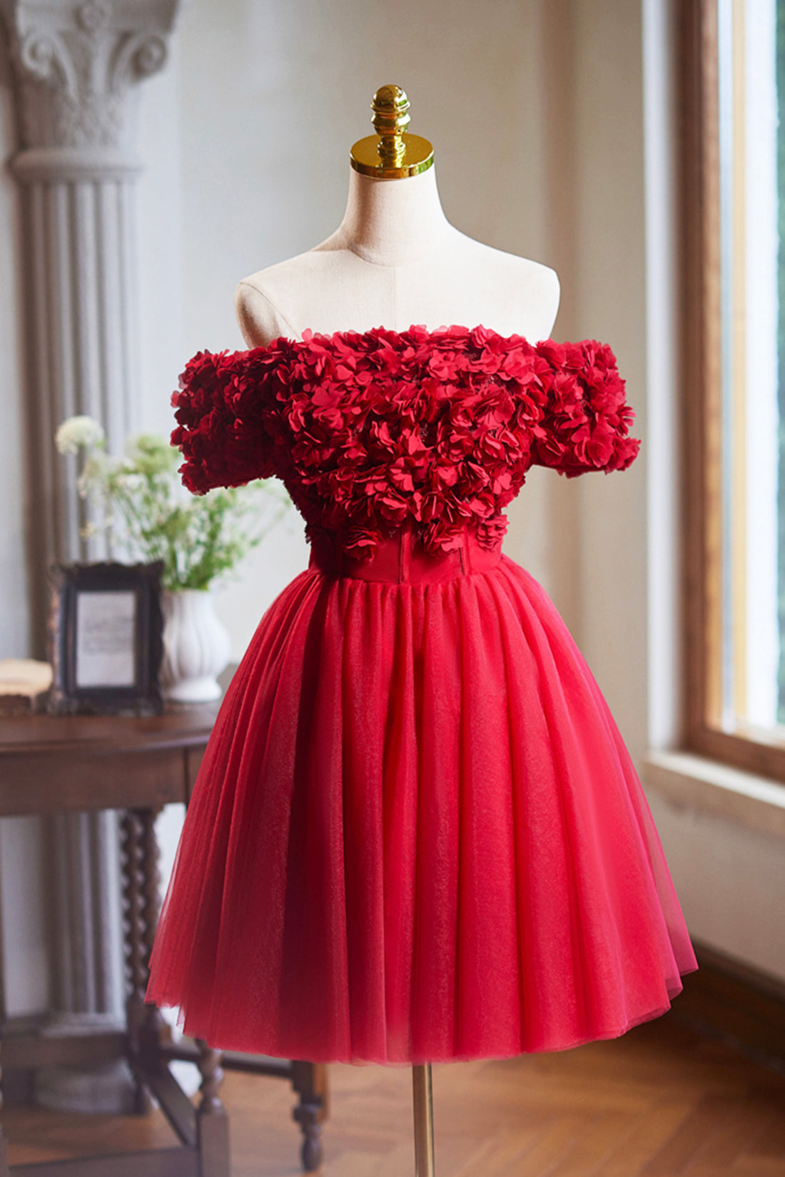Cute Tulle Short Prom Dress with Appliques, Red A-Line Homecoming Part Cute Tulle Short Prom Dress with Appliques, Red A-Line Homecoming Part