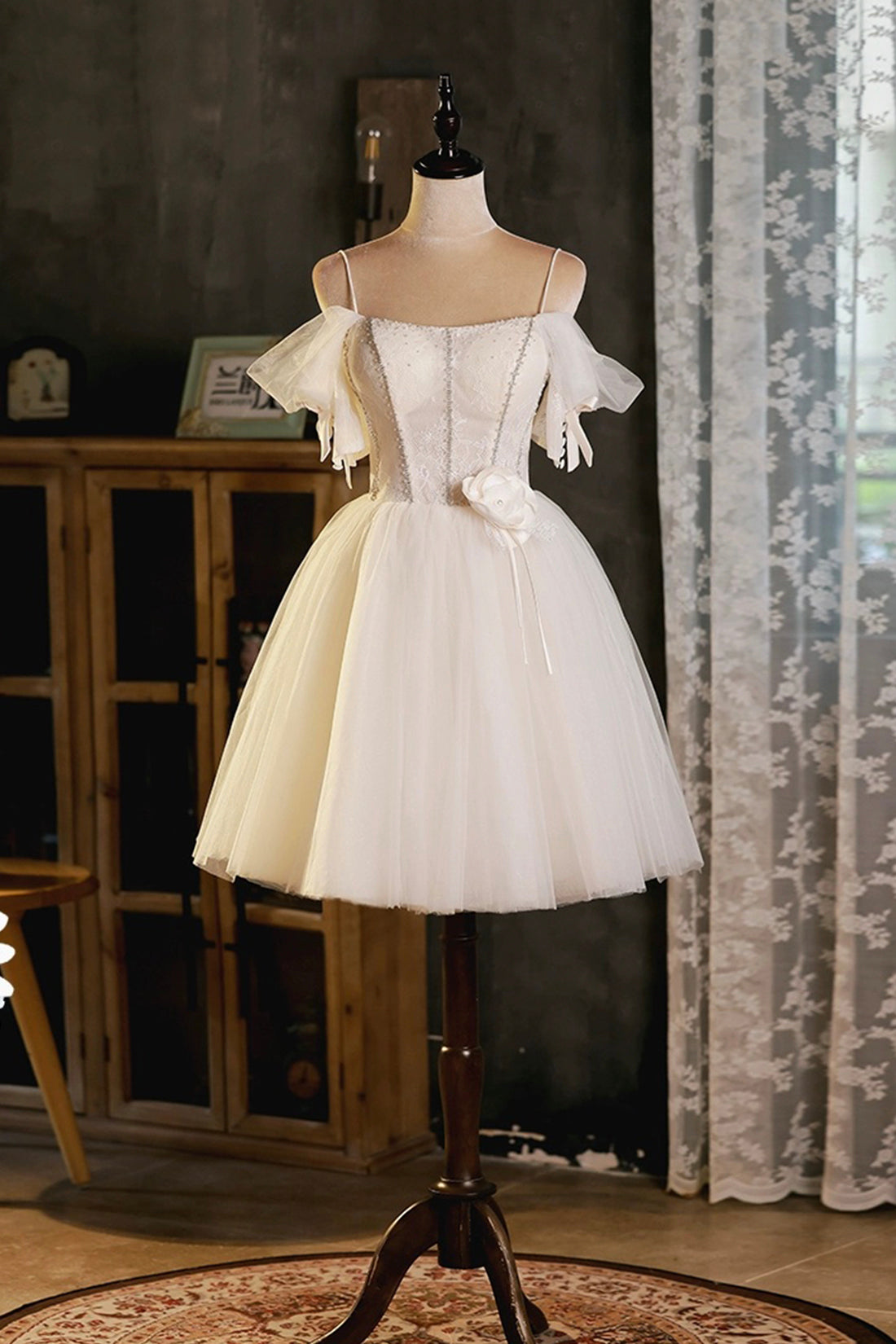 Lovely Spaghetti Strap Tulle Short Prom Dress, Light Champagne A-Line Lovely Spaghetti Strap Tulle Short Prom Dress, Light Champagne A-Line