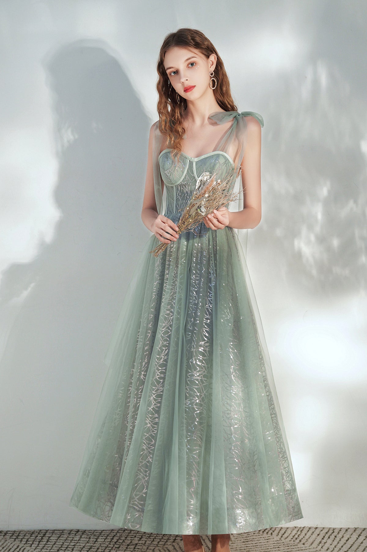 Cute Tulle Short Prom Dress with Sequins, A-Line Homecoming Party Dress