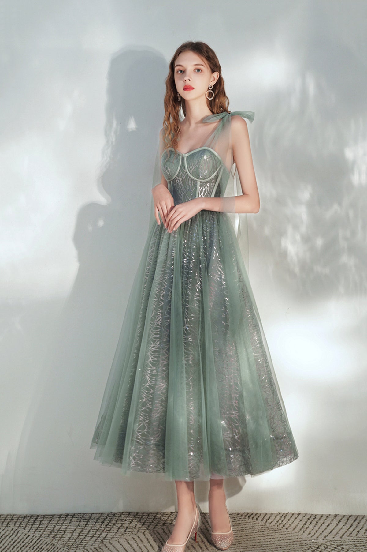 Cute Tulle Short Prom Dress with Sequins, A-Line Homecoming Party Dress