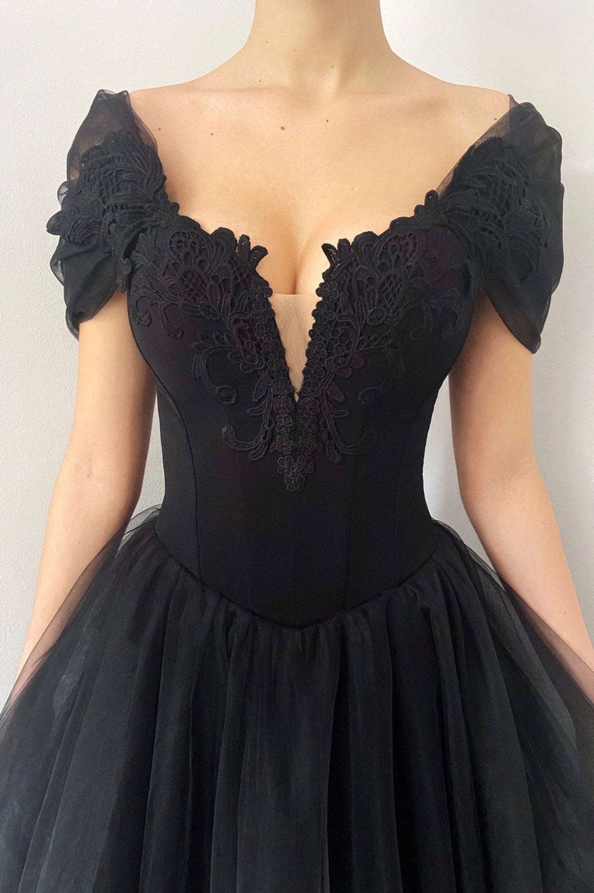 Black V-Neck Lace Long Prom Dress, Black A-Line Evening Party Dress
