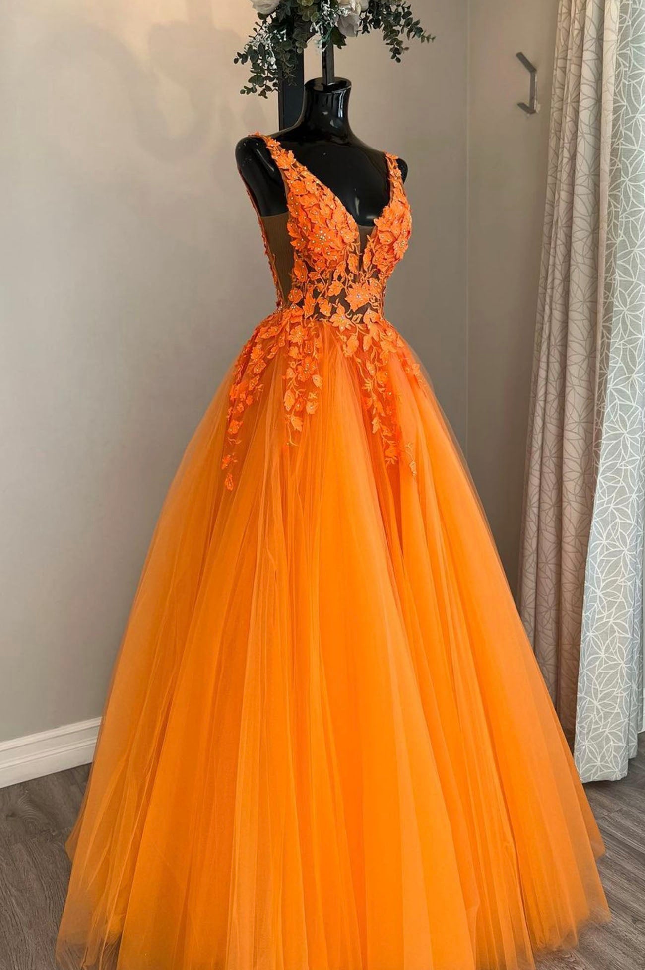 Orange V-Neck Tulle Lace Long Prom Dress, A-Line Backless Evening Dres Orange V-Neck Tulle Lace Long Prom Dress, A-Line Backless Evening Dres