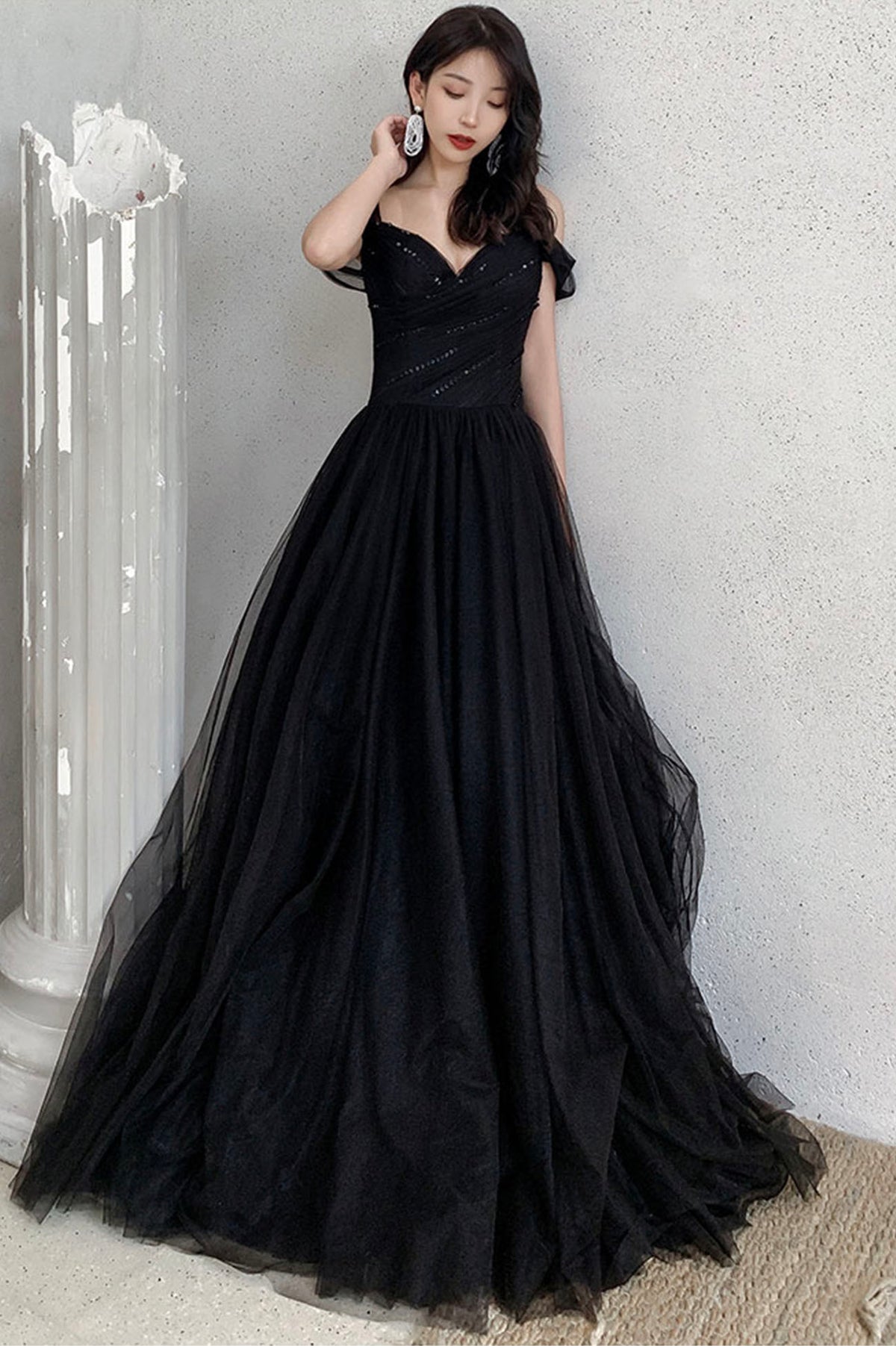 Black V-Neck Tulle Long Prom Dress, Off the Shoulder Evening Dress