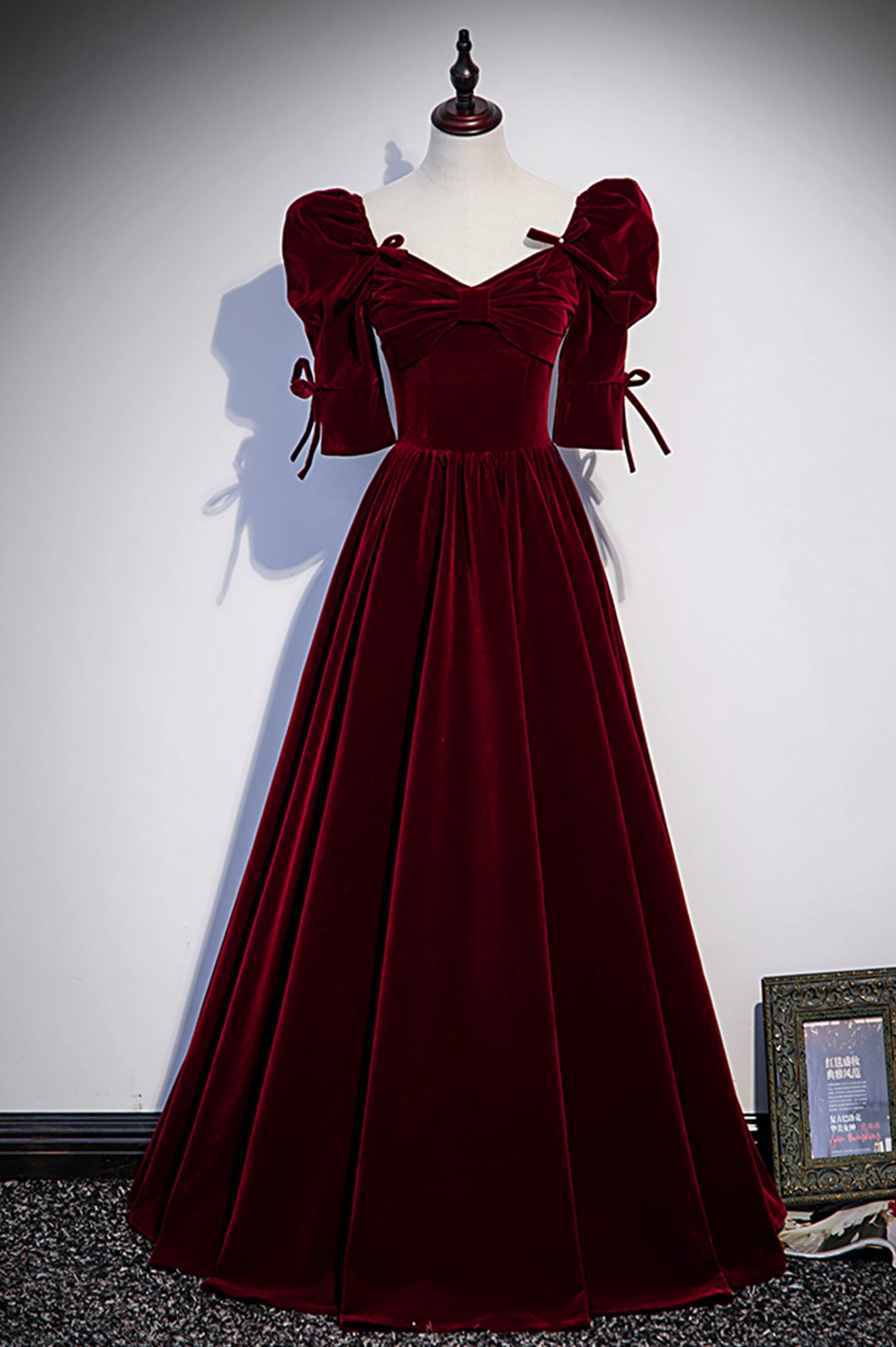 Burgundy Velvet Long Evening Party Dress, A-Line Short Sleeve Prom Dre