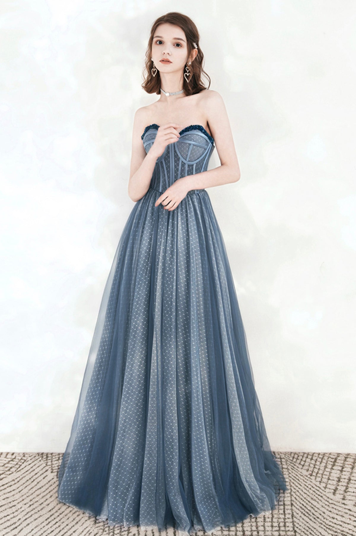 Blue Sweetheart Neckline Tulle Long Prom Dress, A-Line Strapless Evening Dress