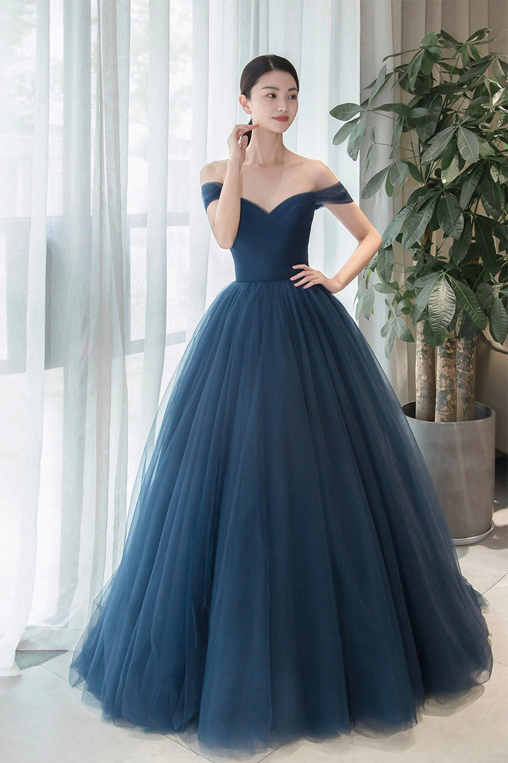 Elegant Tulle Long A-Line Prom Dress, Blue Off the Shoulder Evening Dr Elegant Tulle Long A-Line Prom Dress, Blue Off the Shoulder Evening Dr
