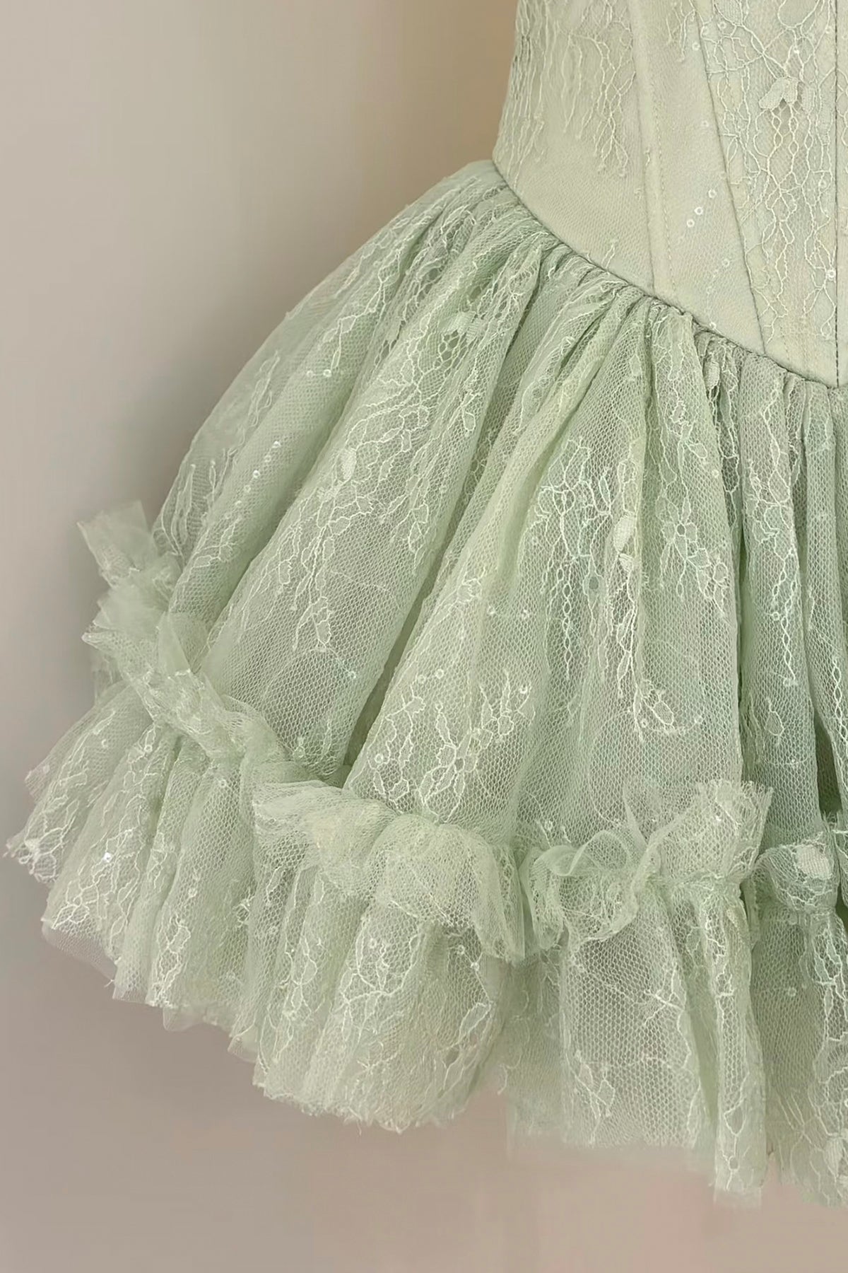 Elegant Mint Green Strapless Ruffle Party Dress with Corset