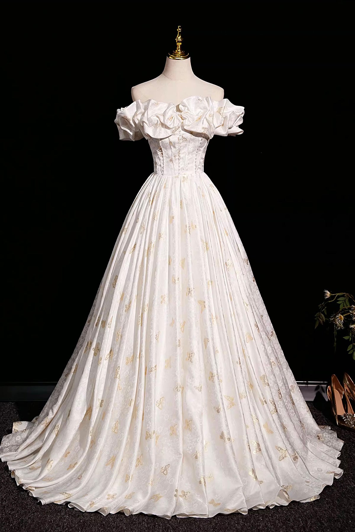 Lovely Butterfly Print Satin Long Ball Gown, A-Line Off the Shoulder Party Dress