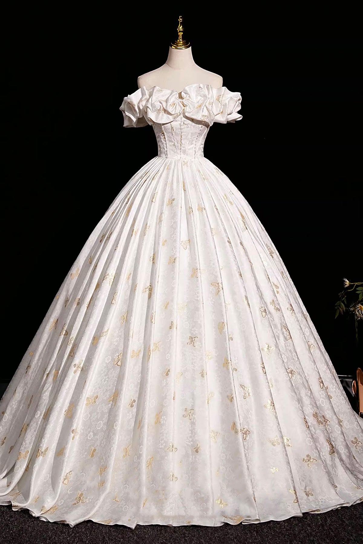 Lovely Butterfly Print Satin Long Ball Gown, A-Line Off the Shoulder Party Dress