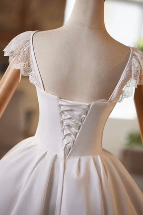 Cute Lace Knee Length Prom Dress, White A-Line Homecoming Party Dress