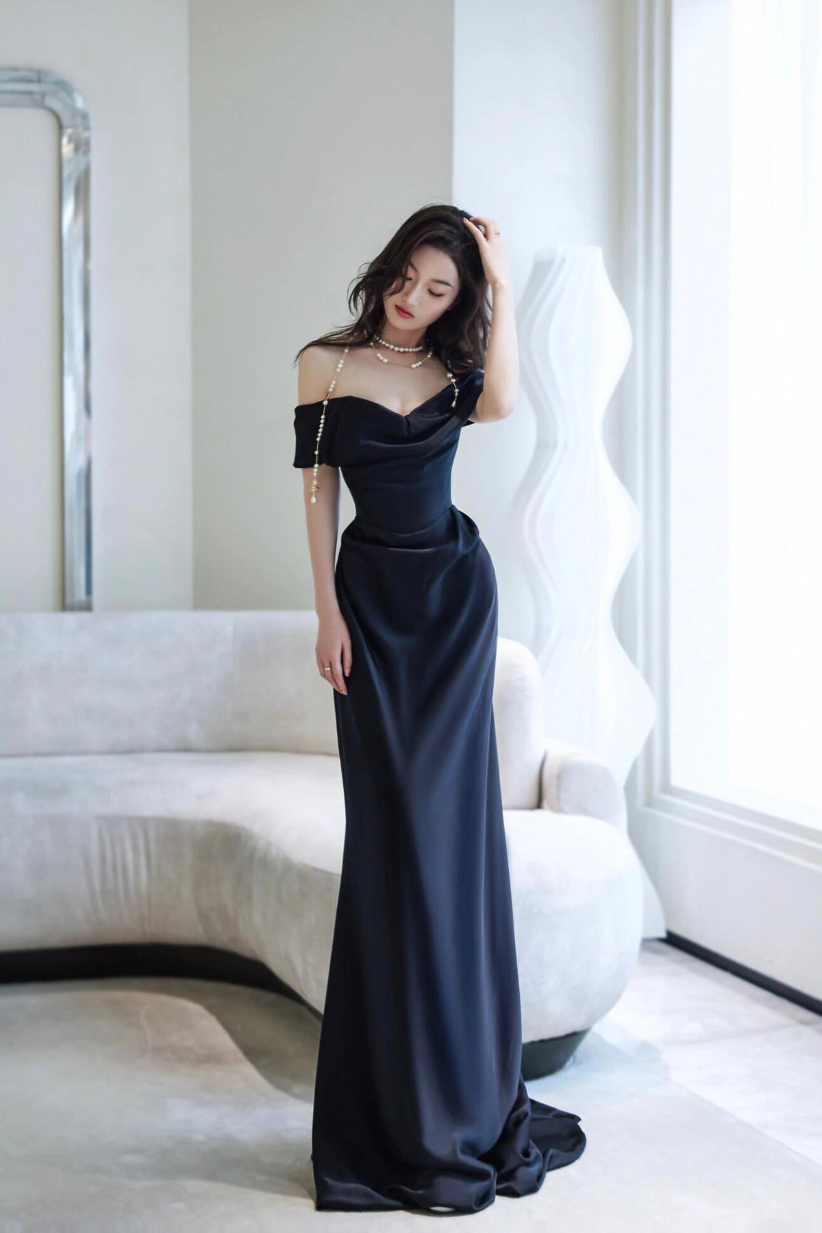 Elegant Black Satin Off-the-Shoulder Evening Formal Gown