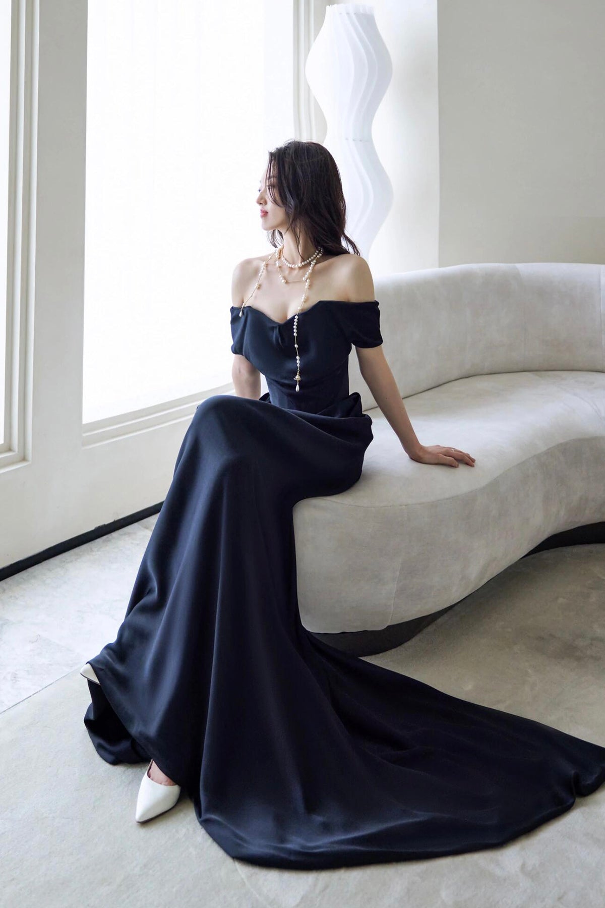 Luxury Black Satin Formal Dress