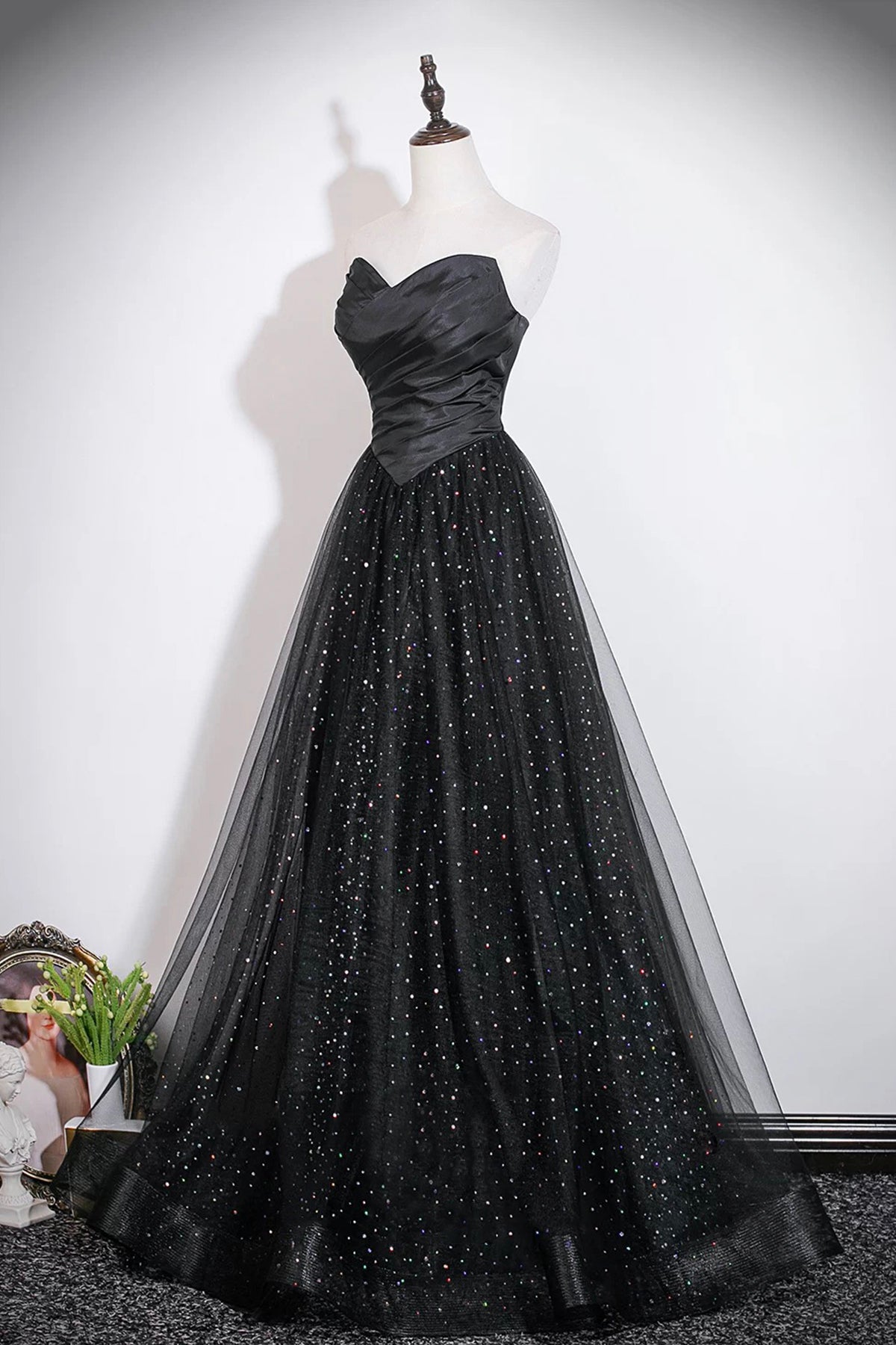 Black Strapless Tulle Prom Dress with Sequin Starry Sky Skirt