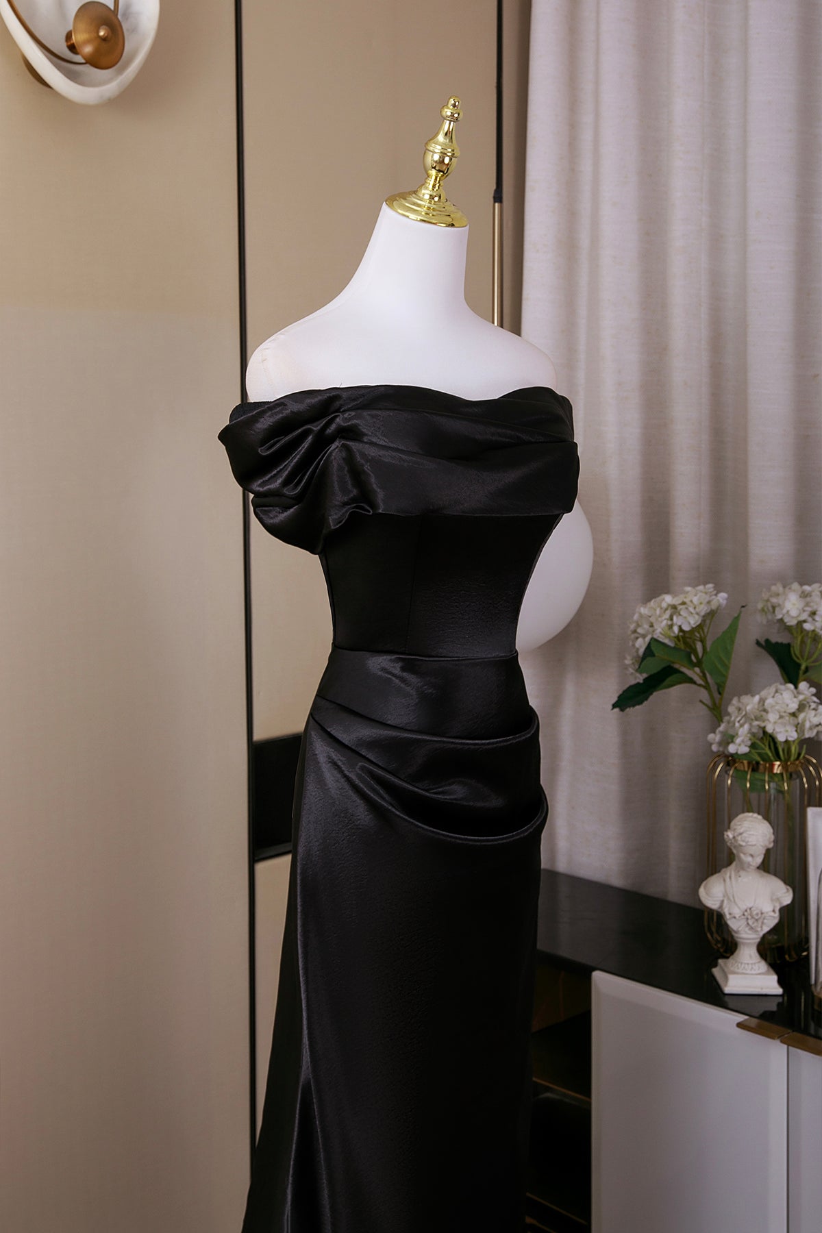 Elegant Black Off-Shoulder Satin Mermaid Evening Formal Dress