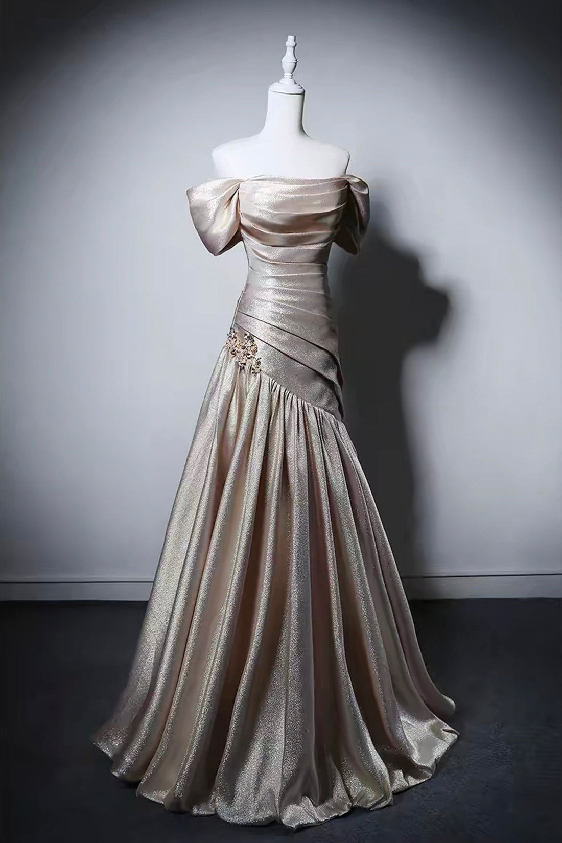 Elegant Champagne Gold Off-Shoulder Mermaid Prom Gown