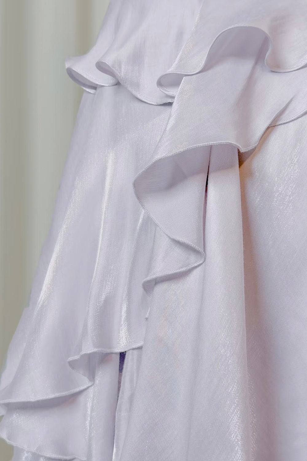 Lilac Iridescent Spaghetti Strap Gown with Cascading Ruffles & Asymmetrical Skirt – Romantic Style