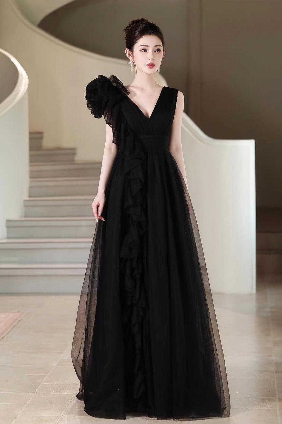 Sophisticated Black Tulle Evening Gown with Asymmetrical Ruffle Detail