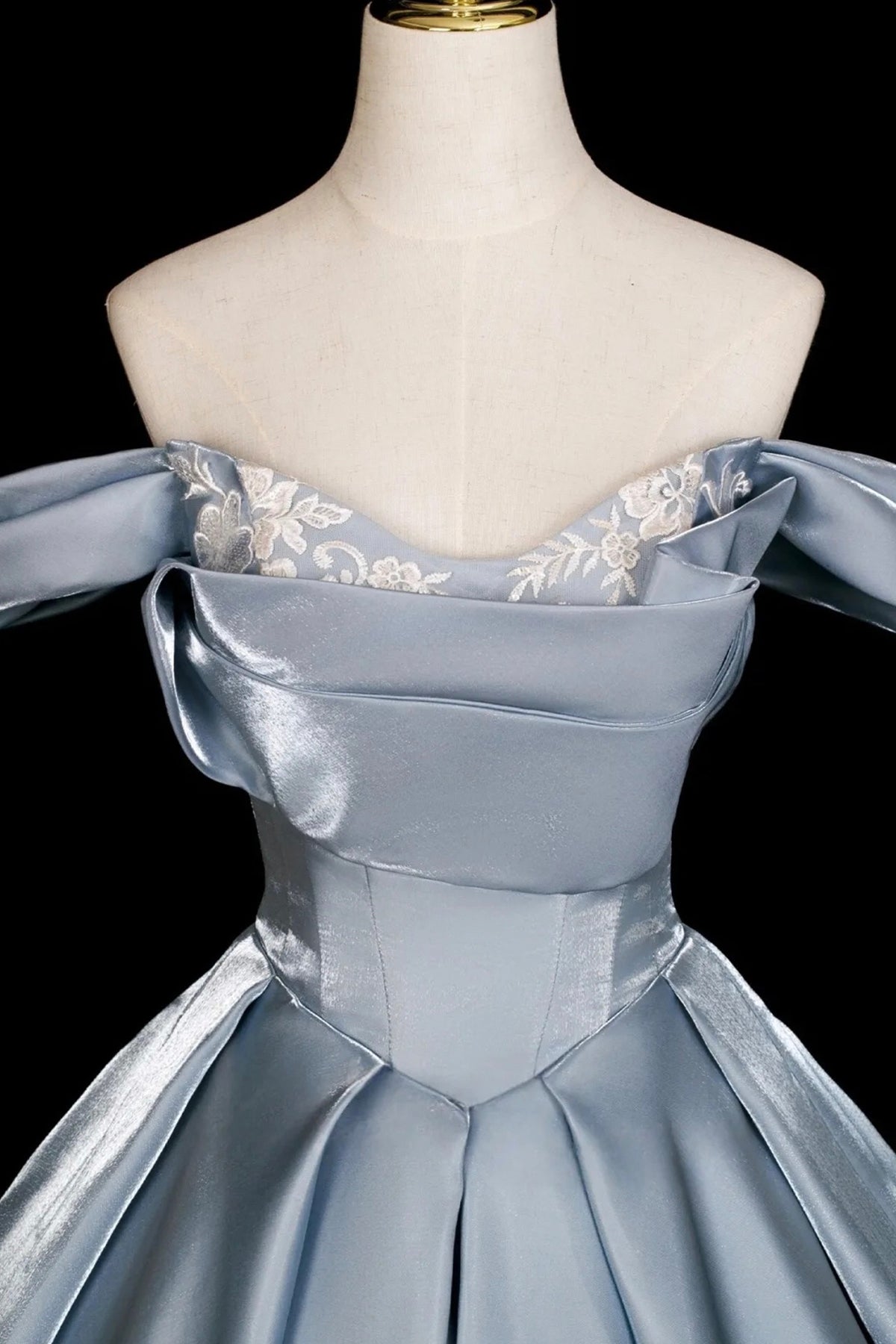 Satin Off-the-Shoulder Ball Gown - Elegant Grey Blue Long Formal Dress for Prom