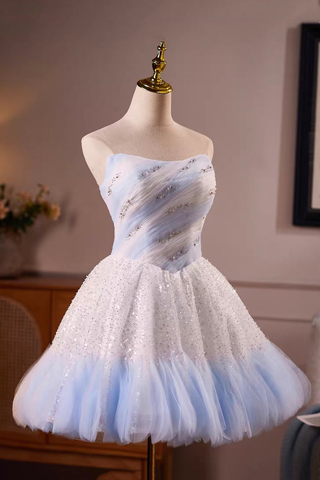 Light Blue Gradient Sequin Strapless Mini Dress with Tulle Skirt