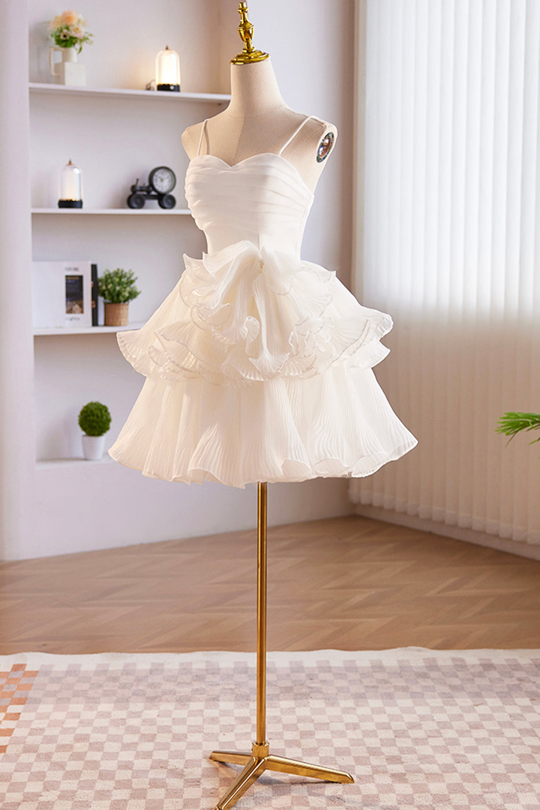 White Spaghetti Strap Tulle Short Prom Dress, White A-Line Homecoming