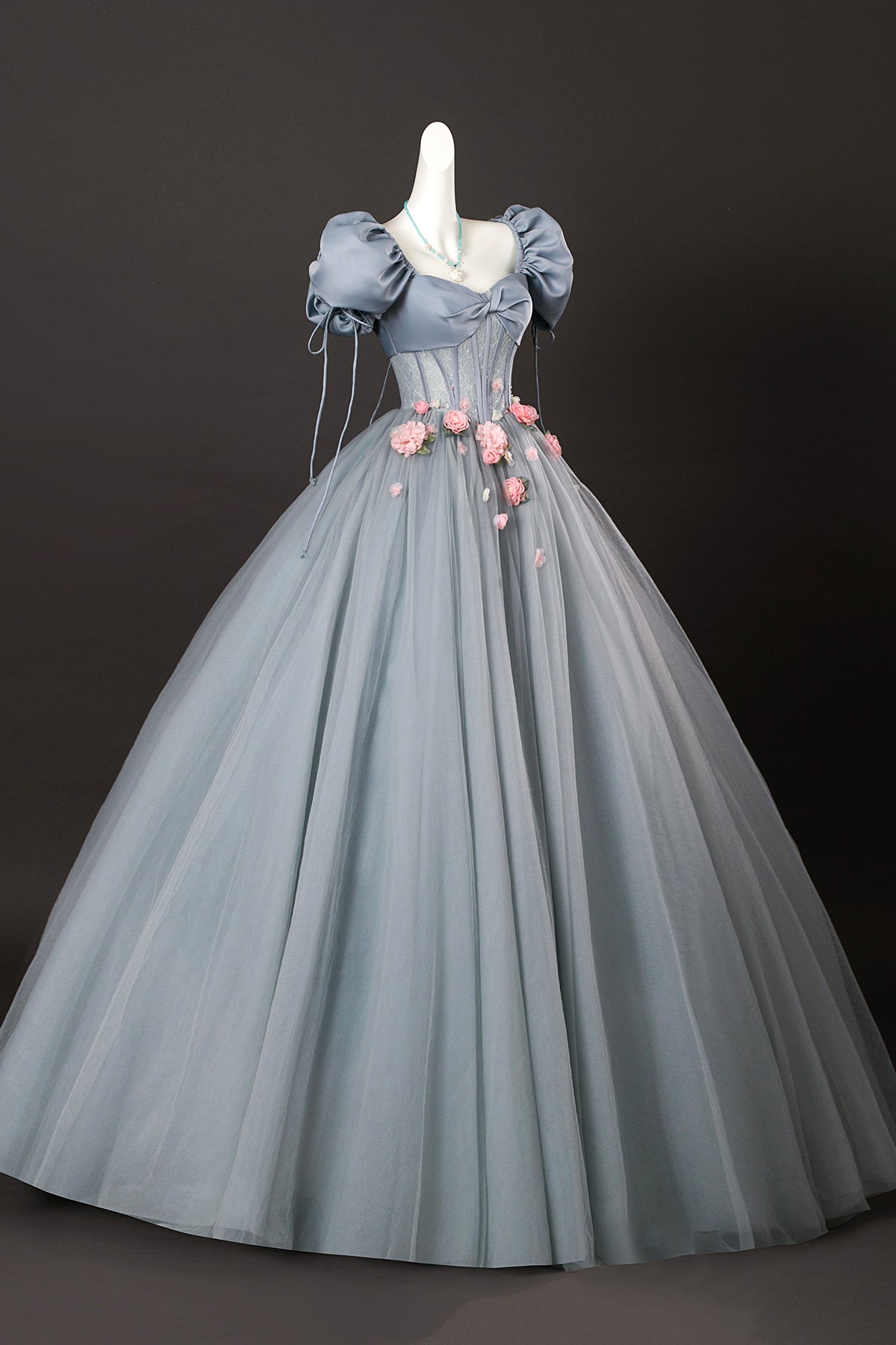 grey prom dress with flowers Round Neck Backless Grey Lace Floral Long Prom Dresses, Backless Gray Formal Dresses, 3D Flower Gray Evening Dresses