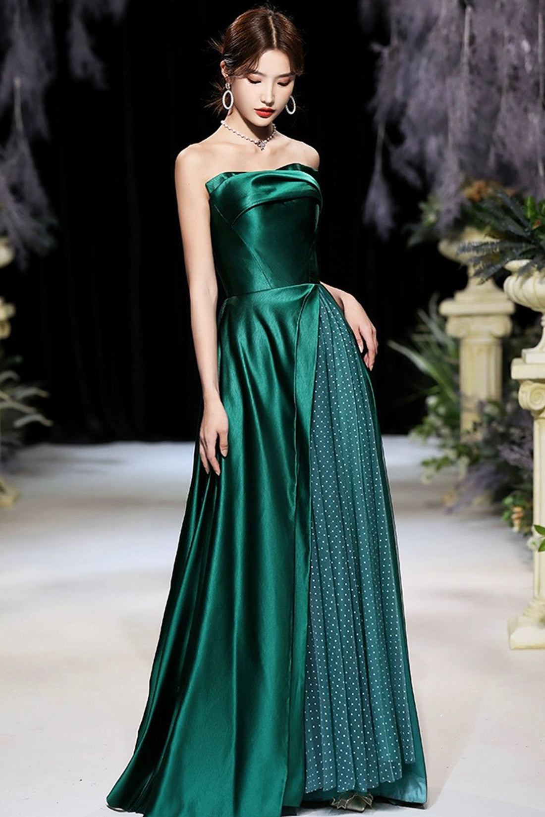 green emerald velvet dress Satin Halter Pleats Dark Green Prom Dresses green emerald velvet dress Satin Halter Pleats Dark Green Prom Dresses