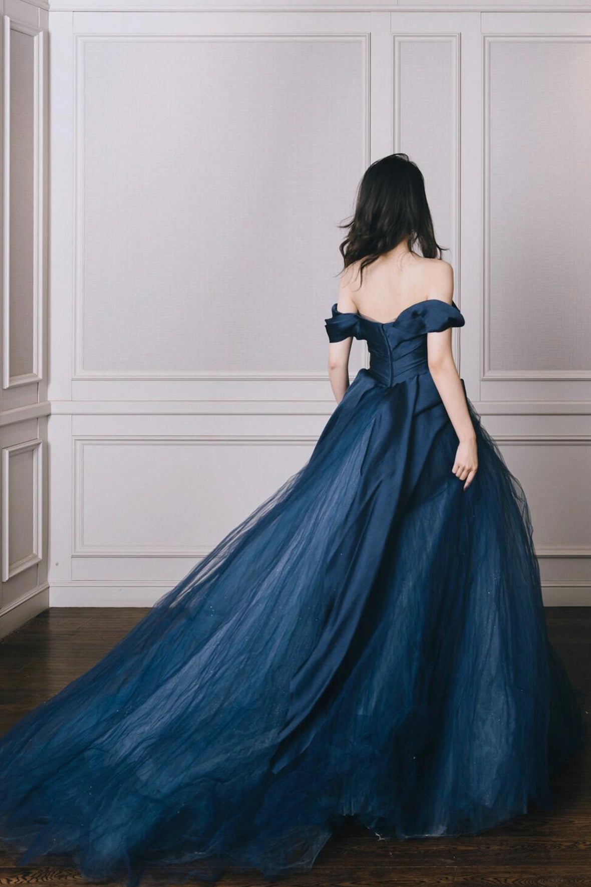 Blue Tulle Long Prom Dress, Elegant Off the Shoulder Evening Party Dress