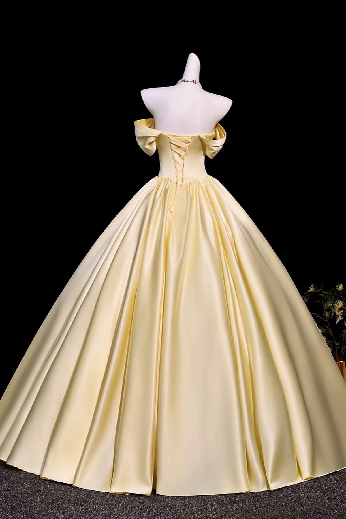 Yellow Off Shoulder Satin Prom Dress Crystal Sweetheart Corset A-Line Long Evening Gown
