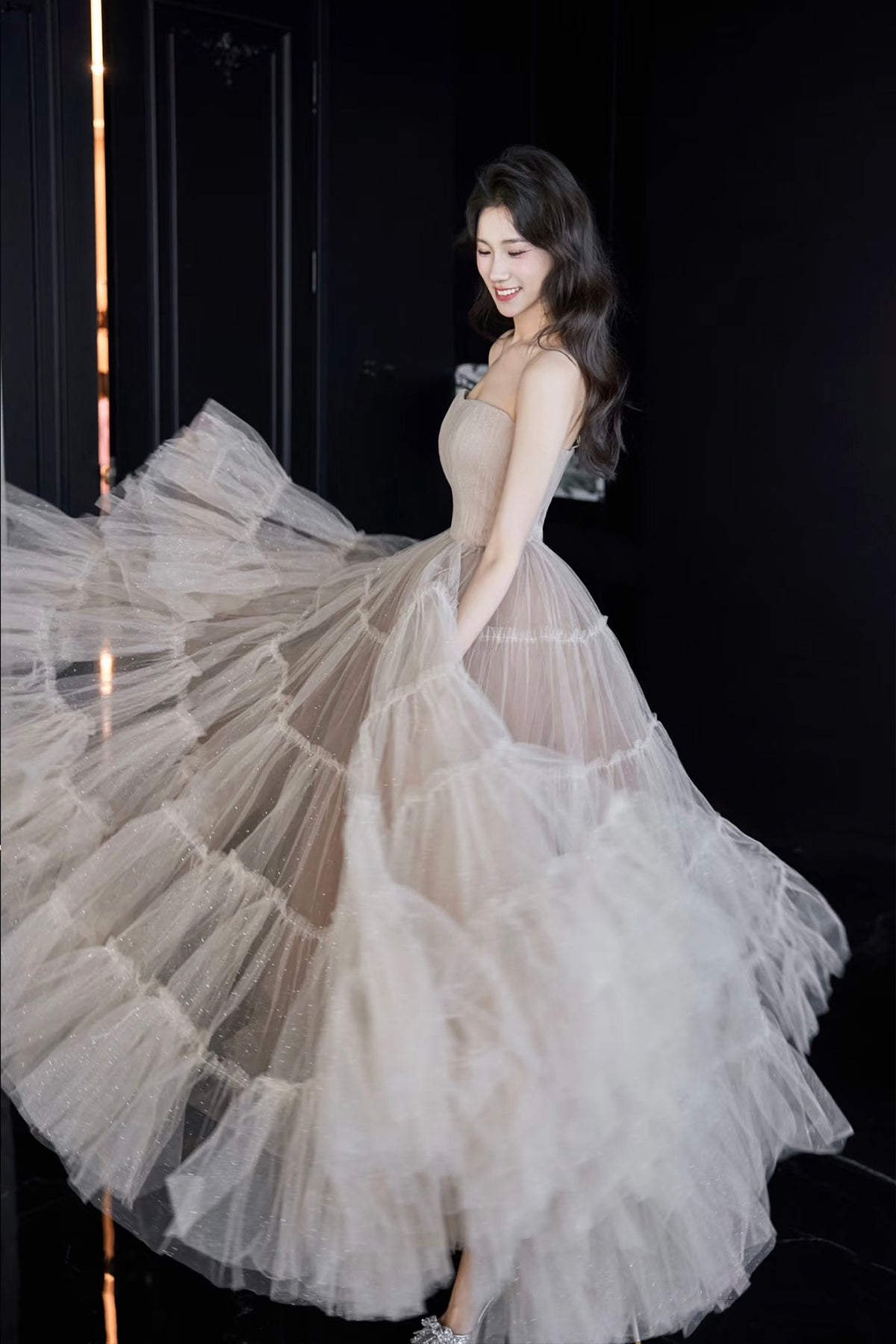 Luxury Champagne Tiered Tulle Evening Gown Strapless Ball Gown