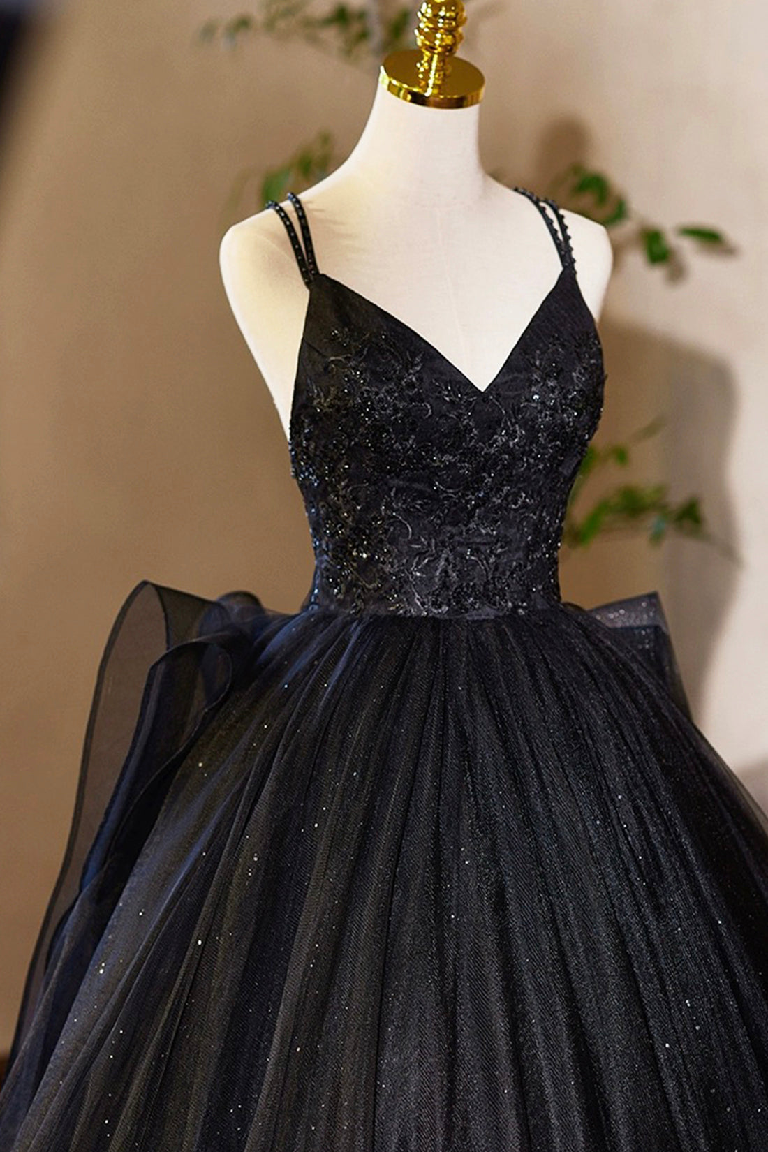 Black V-Neck Tulle Lace Prom Dress, Gorgeous A-Line Evening Party Dres Black V-Neck Tulle Lace Prom Dress, Gorgeous A-Line Evening Party Dres