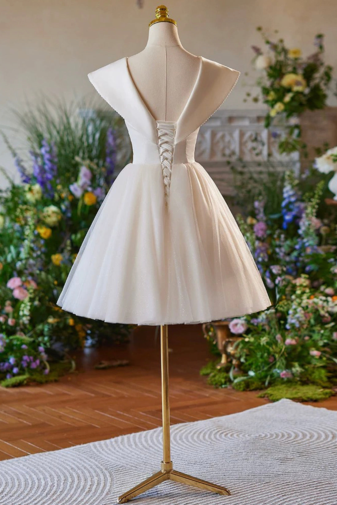 Lovely Champagne Knee Length Prom Dress, A-Line V-Neck Bow Sleeveless Lovely Champagne Knee Length Prom Dress, A-Line V-Neck Bow Sleeveless