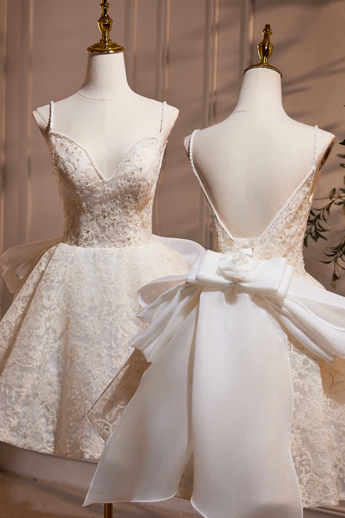 Light Champagne V-Neck Lace Short Prom Dress, A-Line Spaghetti Straps