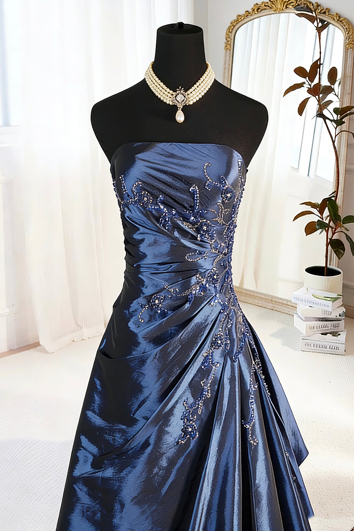 Luxury Royal Blue Satin Ball Gown Strapless Embellished Evening Formal Dress