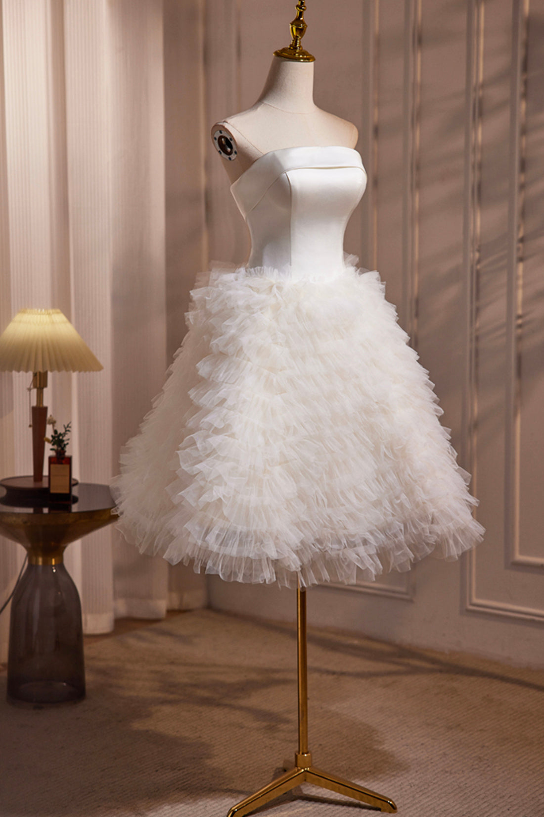 Ivory Strapless Tulle Short Prom Dress, Lovely A-Line Evening Party Dr Ivory Strapless Tulle Short Prom Dress, Lovely A-Line Evening Party Dr