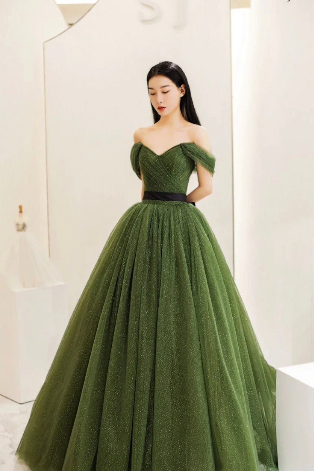 Green Tulle Long Prom Dress, Beautiful Off the Shoulder A-Line Evening Party Dress